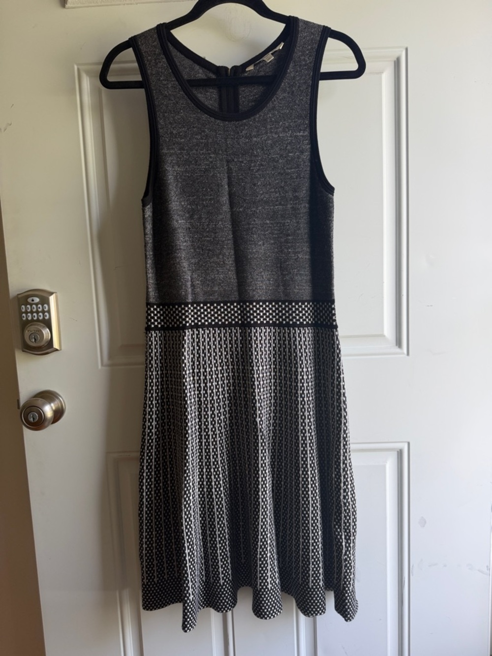 41 Hawthorn Black and Gray Sleeveless Knit Fit-and-Flare Dress, large petite.